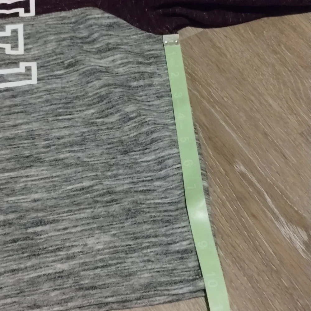 Reflex Womens medium Love Logo Pullover Blended Cotton Burgundy Hoodie crop top - Picture 12 of 12